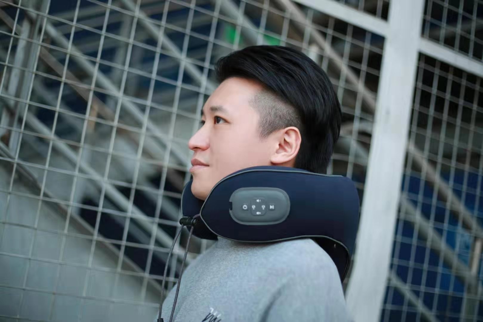 頸椎按摩儀選用什么樣的更適合？你知道嗎？