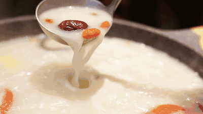 清明時(shí)節(jié)雨紛紛 疏通經(jīng)絡(luò)馬上給身體加分！